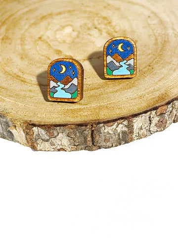 Wood studs - landscapes - mountain nights