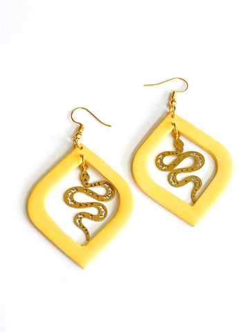 Yellow leaf cut out - with brass snake
