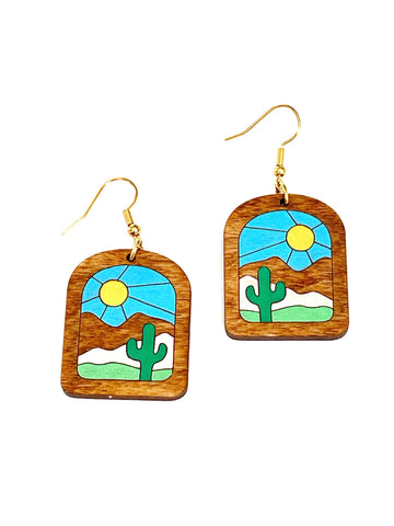 Wood dangles - landscapes - day desert