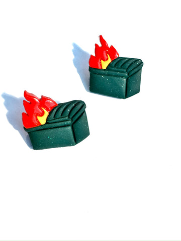 Dumpster fire - small - studs