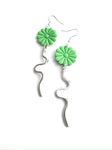 Pastel flowers - green - snakes