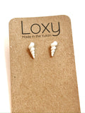 Tiny shell studs