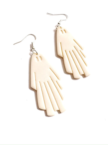 Glow long ghosts