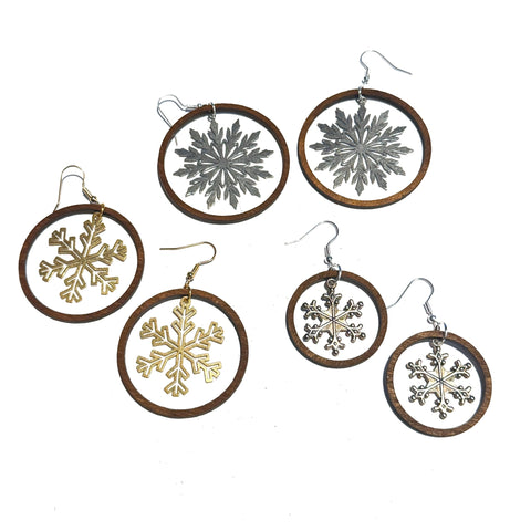 Snowflake in wood hoop