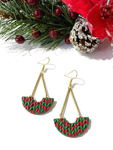 Christmas red and green knit - hanging arch